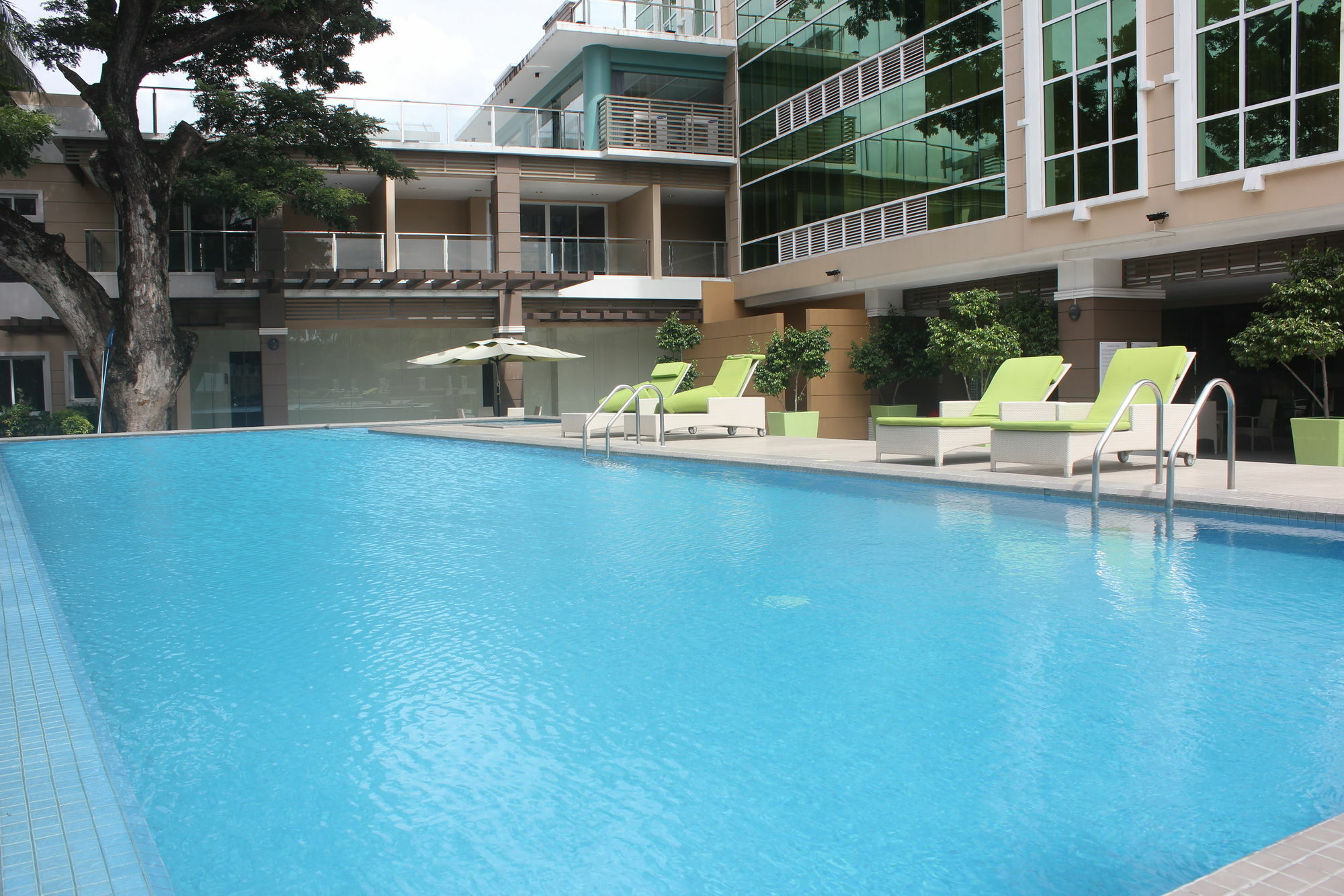Padgett Place Prime Suites Cebu Exteriér fotografie