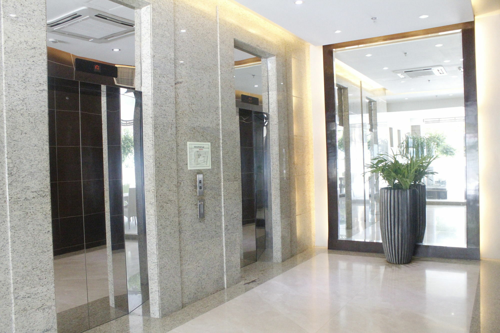 Padgett Place Prime Suites Cebu Exteriér fotografie